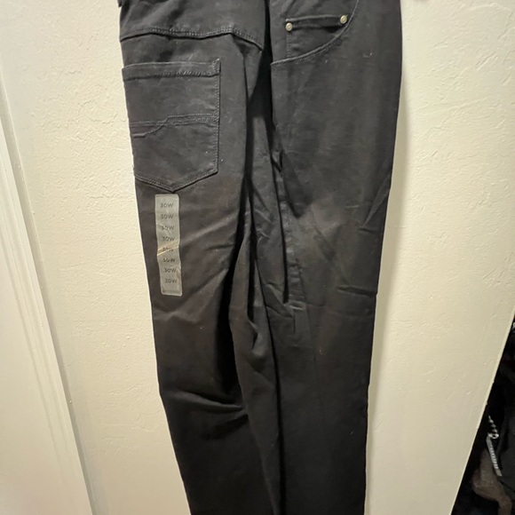 30W NWT Black Jeans Catherine’s with elastic in the back, relaxed fit - Picture 2 of 9